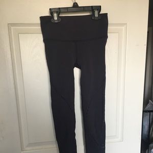 Lululemon Eggplant patterned leggings